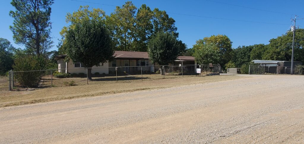20 Acres Home Garvin County road